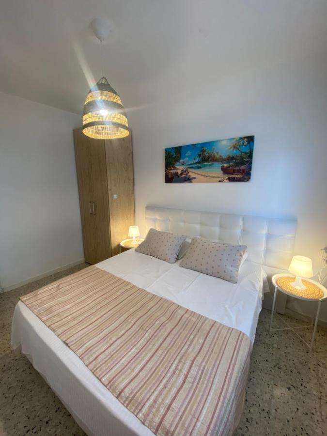 Apartment Oskar Beach Bat Yam Exterior foto