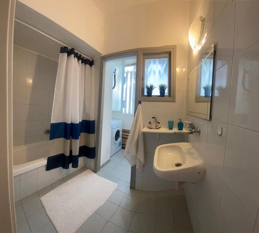 Apartment Oskar Beach Bat Yam Exterior foto