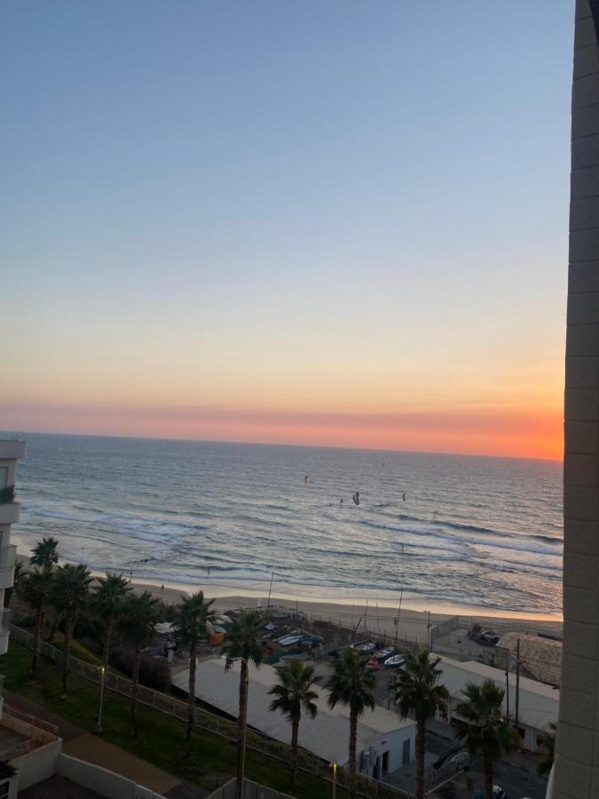 Apartment Oskar Beach Bat Yam Exterior foto