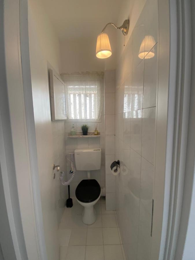 Apartment Oskar Beach Bat Yam Exterior foto