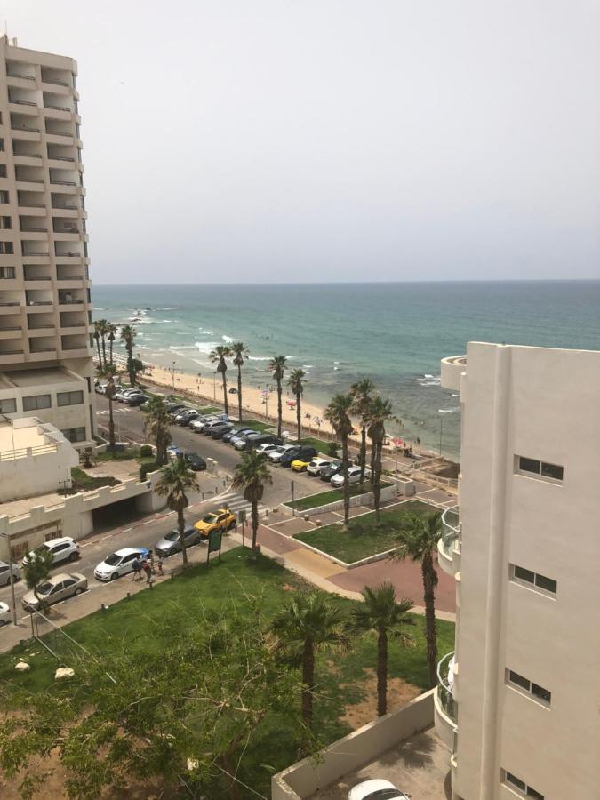 Apartment Oskar Beach Bat Yam Exterior foto